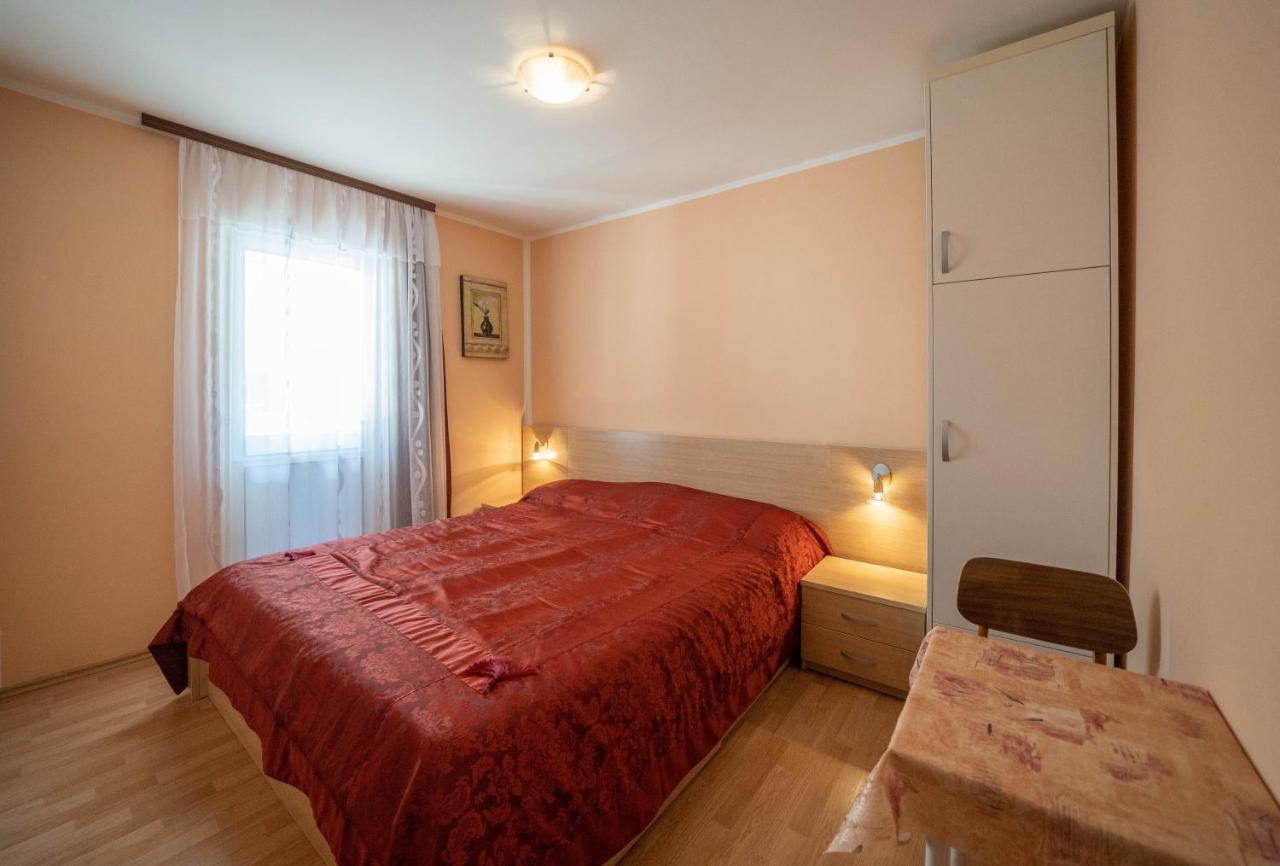 קוטור Seaside Serenity: 2-Bedroom Apartment With Boka Bay View מראה חיצוני תמונה